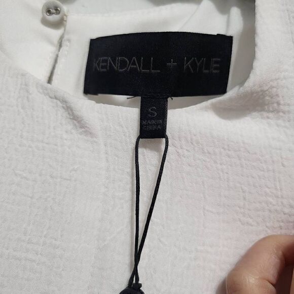 KENDALL + KYLIE Women's A-line Open Back Romper small - Picture 7 of 8